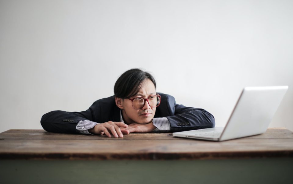 เรากำลังเบื่องาน คือ สัญญาณบอกเหตุว่า เราจำเป็นต้องมองหาการเปลี่ยนแปลง