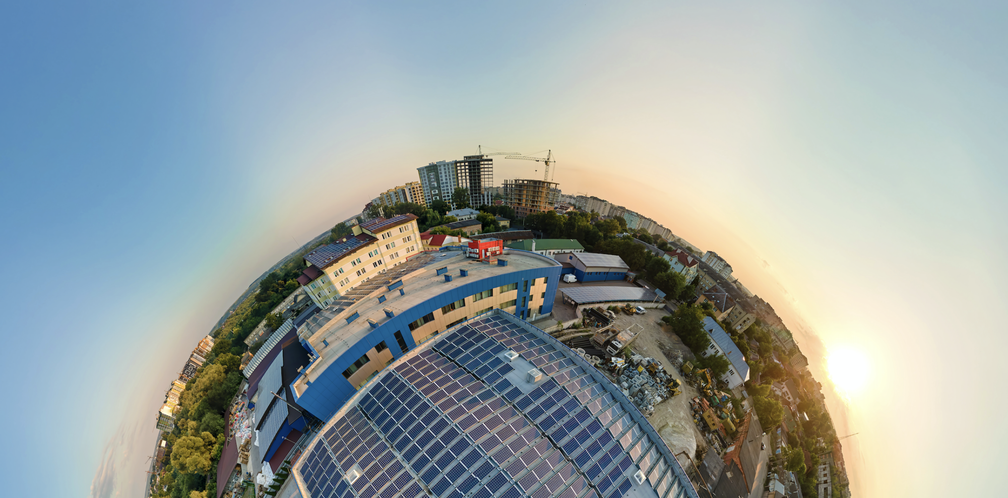 Green Jobs หรือ งานสีเขียว โอกาสใหม่สำหรับคนที่สนใจทำงานในเรื่องที่เกี่ยวกับความยั่งยืน ถือเป็นสายอาชีพที่กำลังมาแรงในตอนนี้