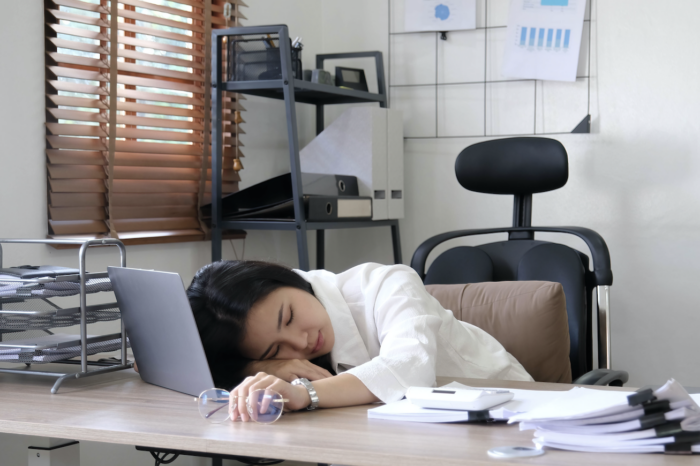 นอนหลับเพียงพอ