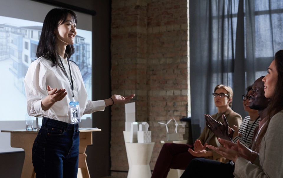 รู้หรือไม่? แค่รู้คำศัพท์พื้นฐาน 625 คำ คุณก็เข้าใจและสื่อสารได้ถึง 80% ในชีวิตประจำวันแล้ว